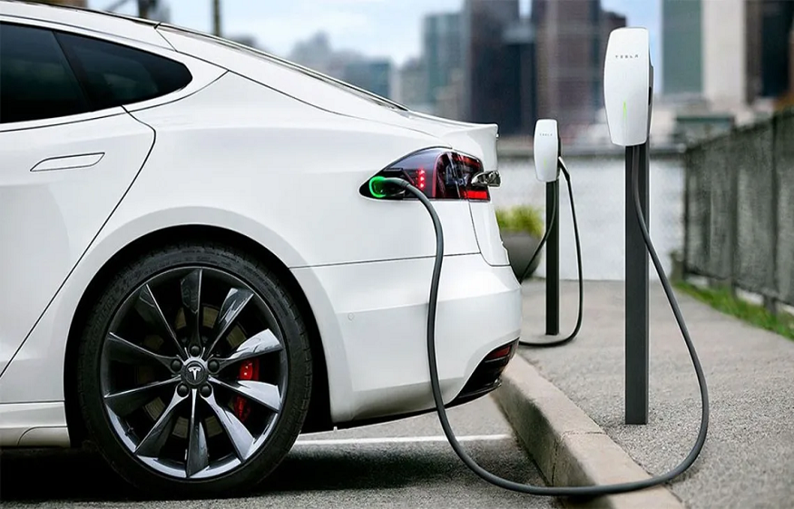 10 good reasons to switch to an electric car now